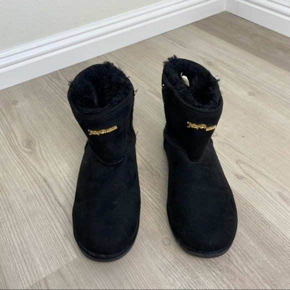 Juicy Couture black snow/winter boots - Picture 8 of 9